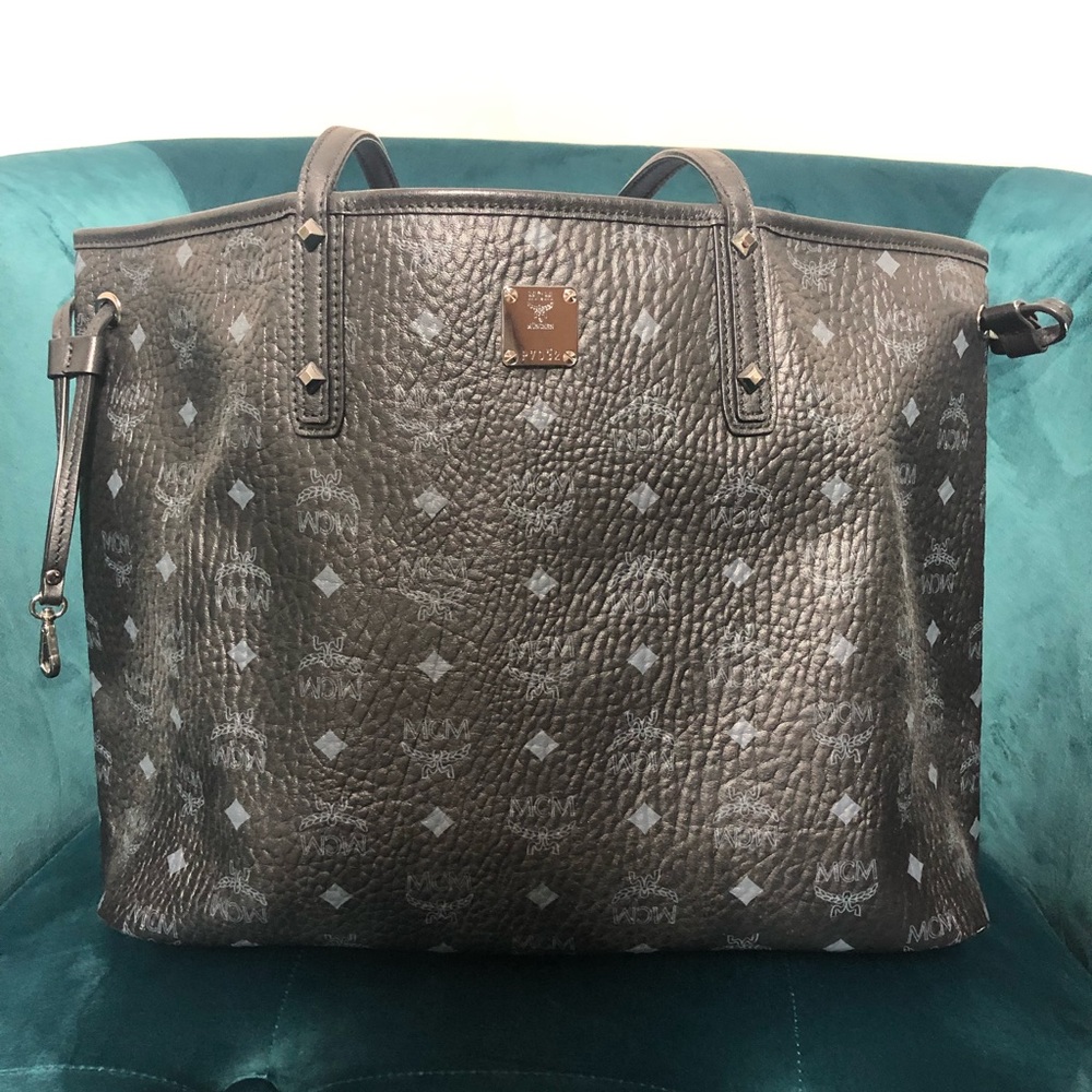 MCM Large Black Anya Tote With Pouch